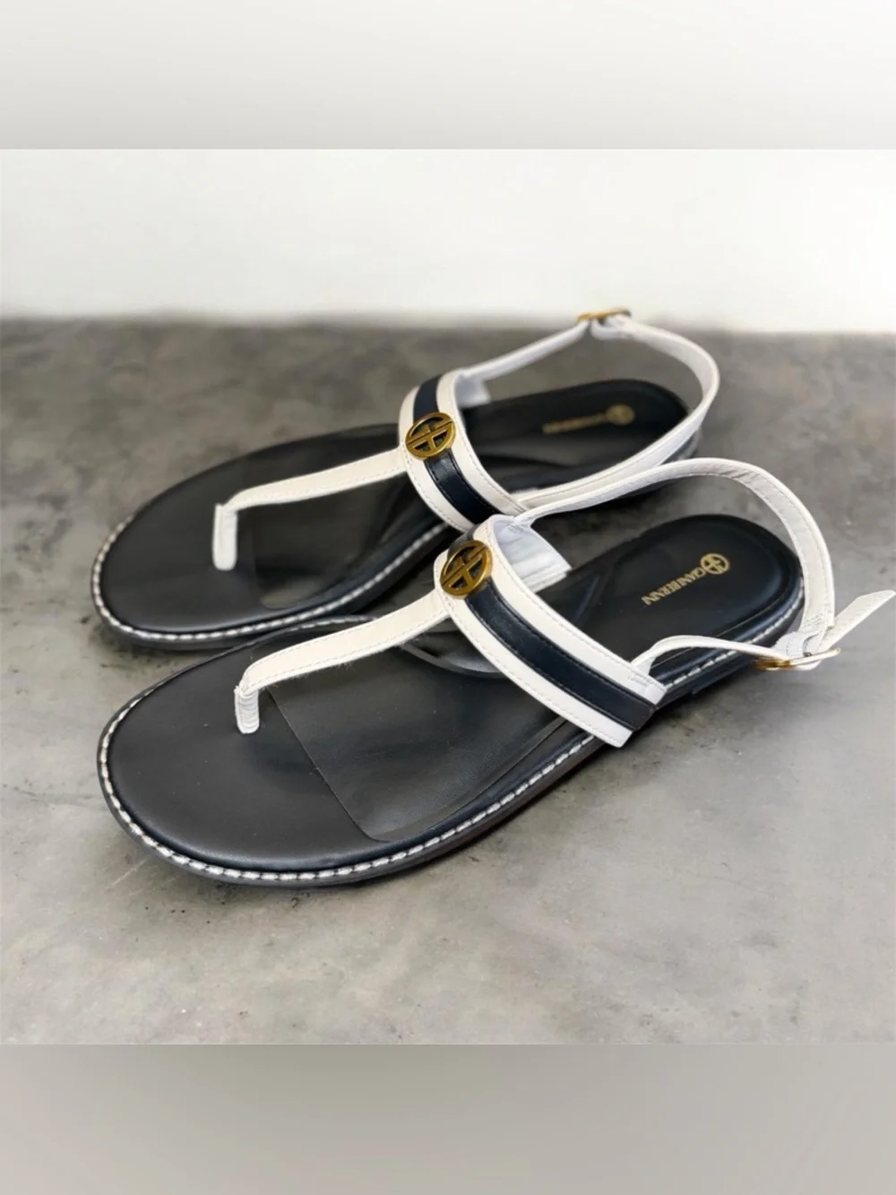 Giani Bernini/Nayelli Black & White Slingback Thong 10020645800, size 10M